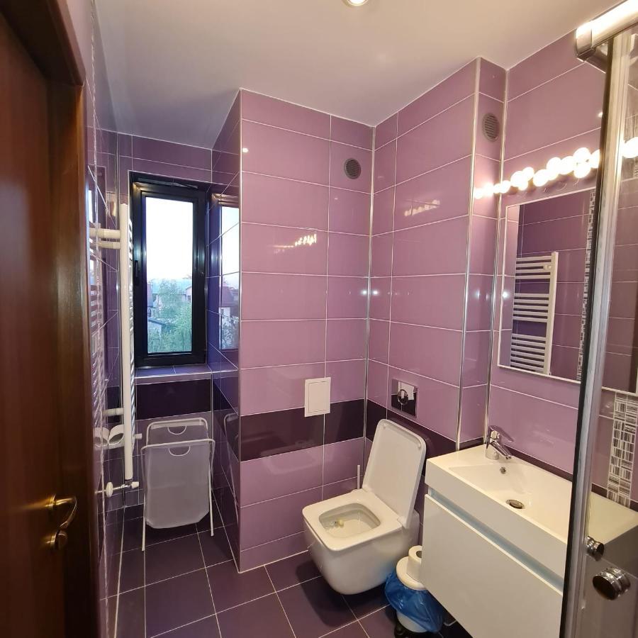 White Galaxy Villa Otopeni Esterno foto